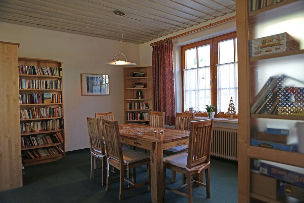 Hotel Haus Der Begegnung à Gosau Extérieur photo